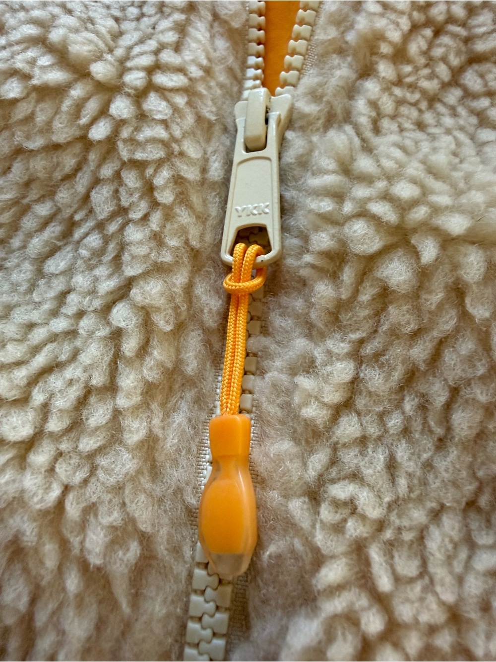 Levi's Women’s Cream Sherpa Fleece Vest with Orange Trim - Picture 7 of 8